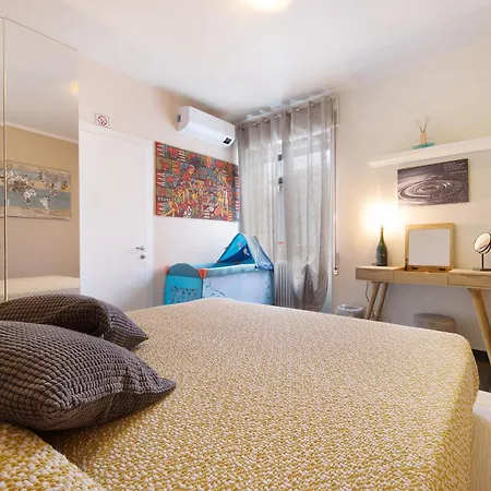 아파트 Aloha Lake *